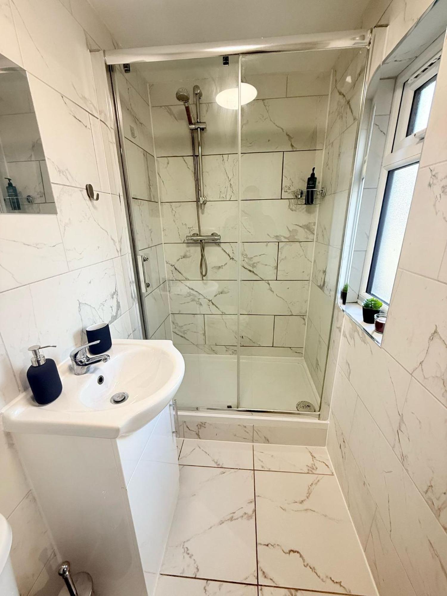 Tottenham En Suites Guest Rooms Londra Dış mekan fotoğraf